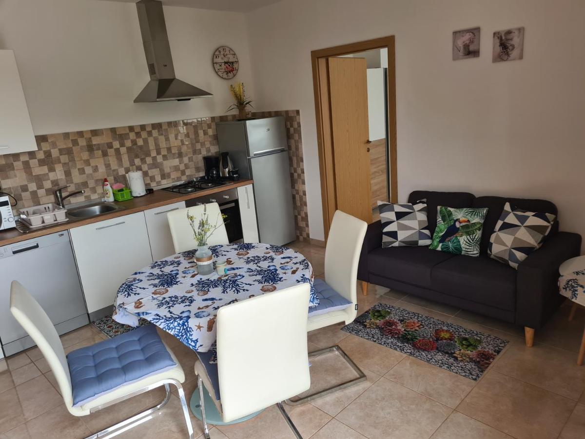 Apartman Luka بنجول المظهر الخارجي الصورة